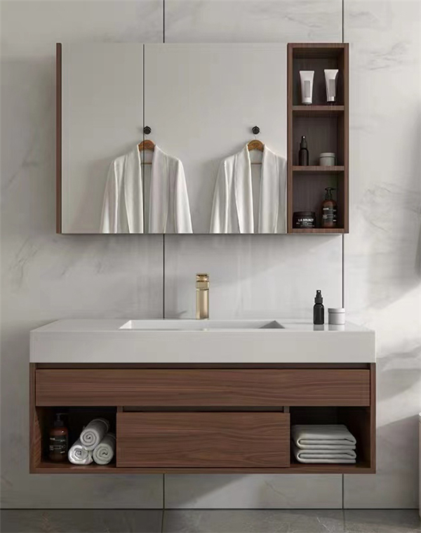 세면대 GGM33이 있는 화장대